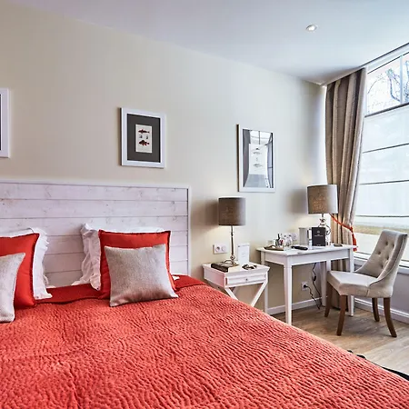 Отель Les D'arromanches, Teritoria 4*