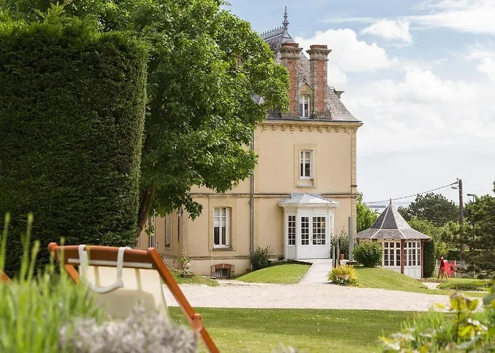 Les D'arromanches, Teritoria 4* ארומנש-לה-באינס