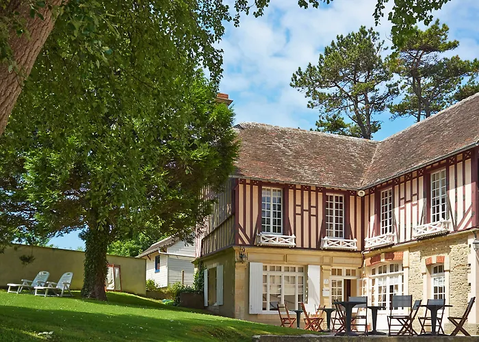 Les D'arromanches, Teritoria 4* Αρρομάνς