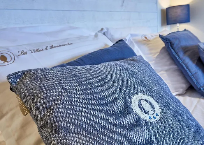 Les D'arromanches, Teritoria 4*