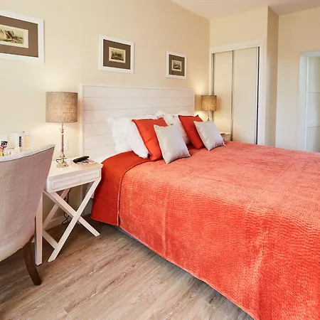 מלון Les D'arromanches, Teritoria