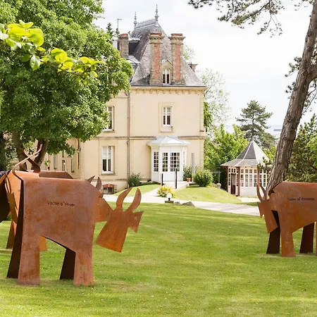 ホテル Les D'arromanches, Teritoria