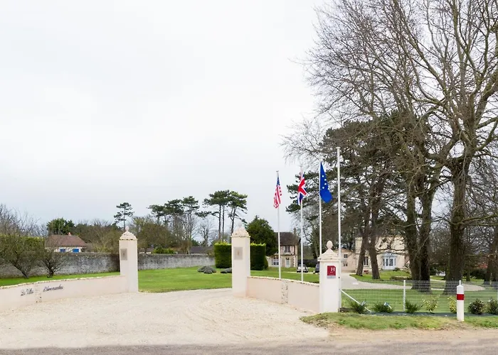 Les D'arromanches, Teritoria 아로만체스레방